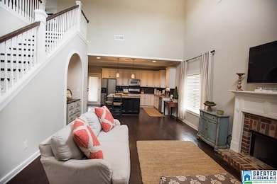 Huge great room with plenty of head room.