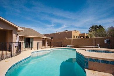 428 Camino Real, Alamogordo, NM 88310 - photo 2