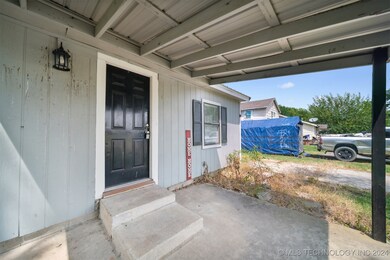 108 N Ora St, Pryor, OK 74361 - photo 3