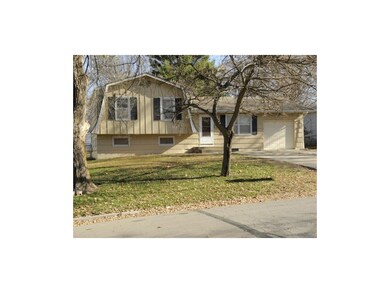 7105 Goddard St, Shawnee, KS 66203 - photo 2