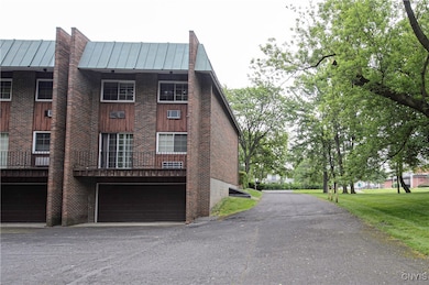 1215-29 James St, Syracuse, NY 13203 - photo 5