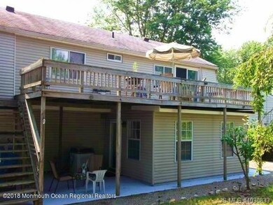 19 Commodore Court Outside 7