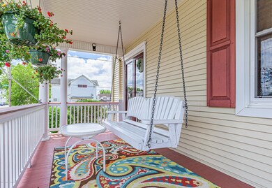 422 Sampson St, Old Forge, PA 18518 - photo 3