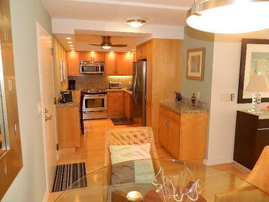 UPDATED OPEN KITCHEN
