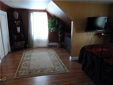 1442 Birch Dr, North Tonawanda, NY 14120 - photo 5