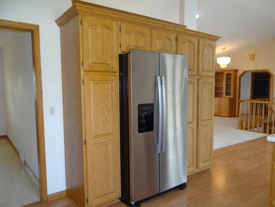 W2821 Pine Ridge Ct, Belleville, WI 53508 - photo 6