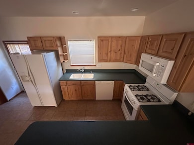 235 N Chestnut St unit 6, Cortez, CO 81321 - photo 2