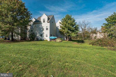 596 Penn St, Pennsburg, PA 18073 - photo 4