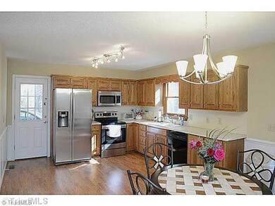 1524 Brownstone Hills Dr, Asheboro, NC 27205 - photo 6