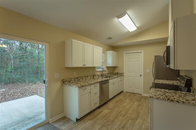 113 Paulette Dr, Crawfordville, FL 32327 - photo 5