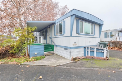 1241 Dowell Rd unit 15, Grants Pass, OR 97527 - photo 4