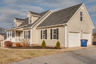 105 Warren Cir, Shelbyville, TN 37160 - photo 3