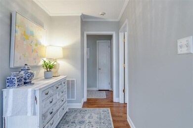 3878 Lytle Cir, Memphis, TN 38122 - photo 2