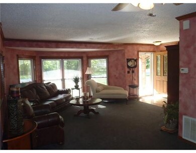 604 NW B St, Bentonville, AR 72712 - photo 3