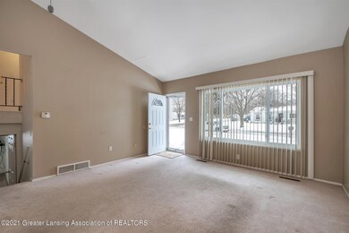 5525 Manor Dr, Lansing, MI 48911 - photo 5