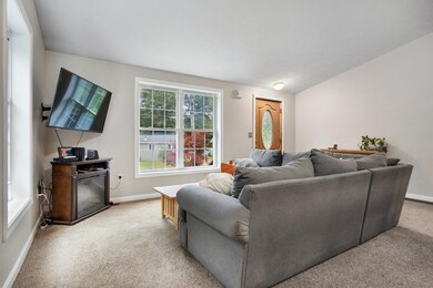 8 Dawn St, Hillsborough, NH 03244 - photo 7