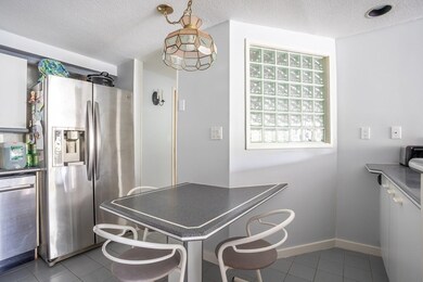 185 Place Ln, Woburn, MA 01801 - photo 4