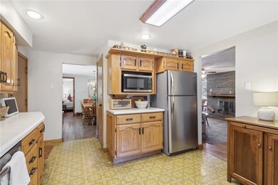 4983 Simmons Cir, Export, PA 15632 - photo 7