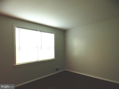 3830 26th Ave, Temple Hills, MD 20748 - photo 5