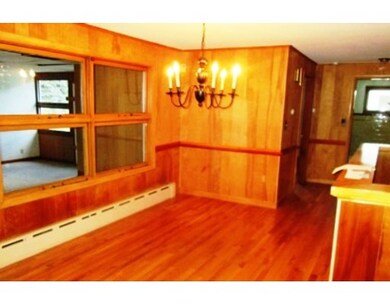 347 Theresa St, Fitchburg, MA 01420 - photo 5