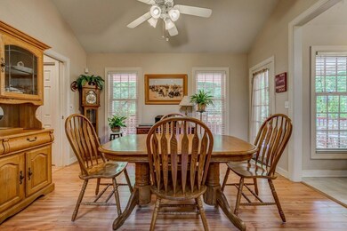 9 Dining Area