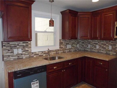 49 Ferncrest Dr, Cumberland, RI 02864 - photo 2