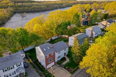 736 E Merrimack St, Lowell, MA 01852 - photo 4