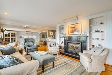 01_Living_Room_IMG_6300