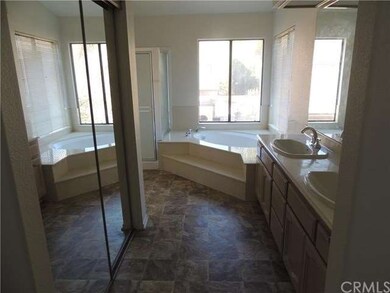 Master Bathroom with duel sinks, jacuzzi style tub