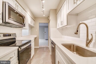 8231F Kings Charter Ln unit 104, West Springfield, VA 22152 - photo 3