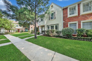 1111 Country Place Dr, Houston, TX 77079 - photo 2