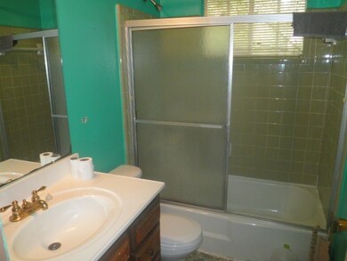 113 Sycamore Rd SW, Milledgeville, GA 31061 - photo 5