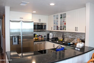 Bayshore Club unit 710, Daytona Beach, FL 32118 - photo 5