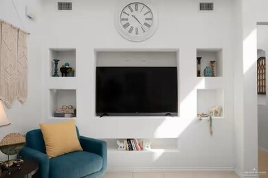 809 S 5th St, McAllen, TX 78501 - photo 3