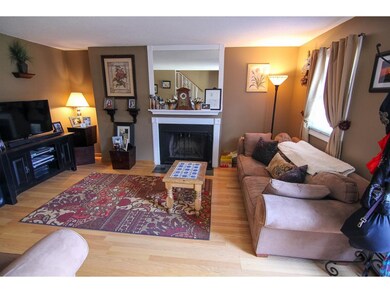 57 Fieldstone Dr unit 57, Londonderry, NH 03053 - photo 7