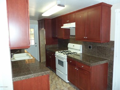 4913 W Cypress St, Phoenix, AZ 85035 - photo 4