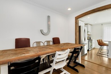 557 E Thacker St, Des Plaines, IL 60016 - photo 3