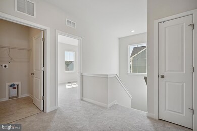 2336 Hawkshill Dr unit PLYMOUTH  2225, Warrenton, VA 20186 - photo 2