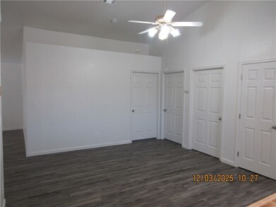 3150 E Gordon #B Dr, Kingman, AZ 86409 - photo 3