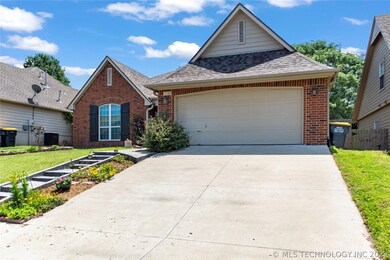 1240 W 115th St S, Jenks, OK 74037 - photo 2