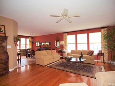 1788 Creekview Ct, Macungie, PA 18062 - photo 6