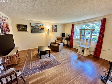 1885 Happy Ln, Eugene, OR 97401 - photo 6