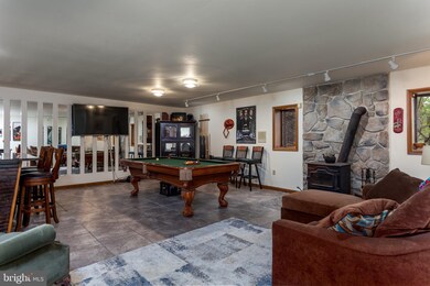 252 Mountain View Rd, Reading, PA 19607 - photo 6