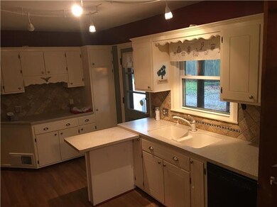 5804 Garnett St, Shawnee, KS 66203 - photo 6