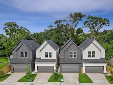 7416 - 7418 Maxroy St, Houston, TX 77088 - photo 2