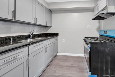 437 Torry Ave unit 2, Bronx, NY 10473 - photo 2