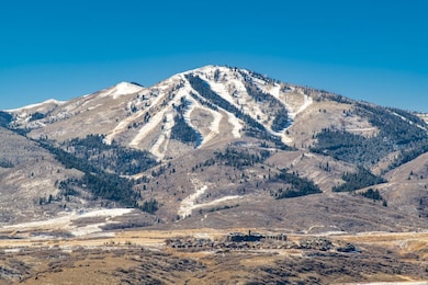 Lot-View_1800x1200_3387813