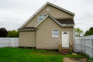 1421 Linden Ave, South Bend, IN 46628 - photo 2