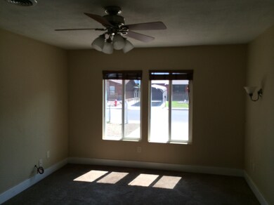 304 Plainview Dr, Alamogordo, NM 88310 - photo 5