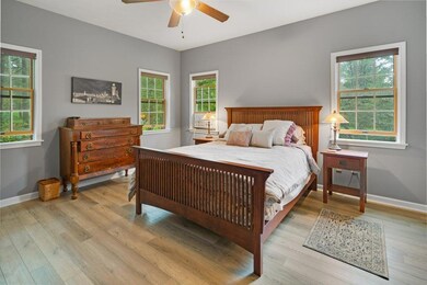 Main floor primary bedroom with en-suite bath and